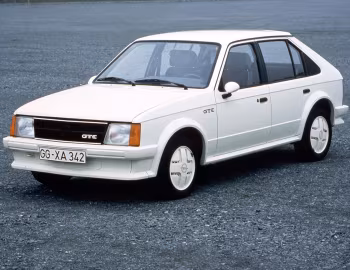 Opel Kadett GT/E 5-door (D) '02.1983–08.1984