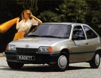 Opel Kadett LS 3-door (E) '1984–89