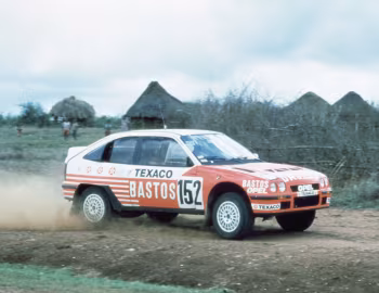 Opel Kadett Rallye 4×4 Bastos-Texaco Paris-Dakar (E) '1986