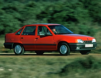 Opel Kadett GL Sedan (E) '1989–90