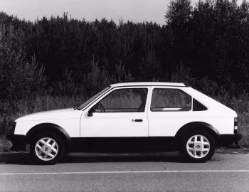 Opel Kadett SR 3-door (D) '08.1979–07.1984