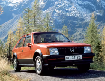 Opel Kadett SR 3-door (D) '08.1979–07.1984