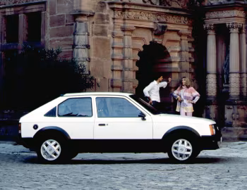 Opel Kadett SR 3-door (D) '08.1979–07.1984