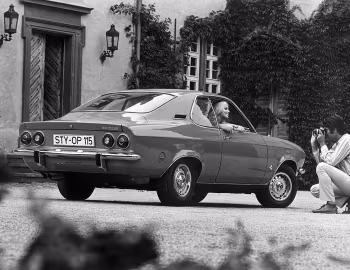 Opel Manta SR [Worldwide] (A) '1970–75