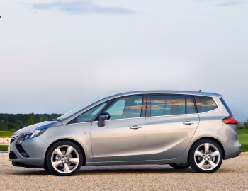 Opel Zafira Tourer Turbo (C) '2011–16