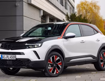 Opel Mokka "Individual" '2022–24