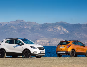 Opel Mokka X "Color Innovation" '2016–19
