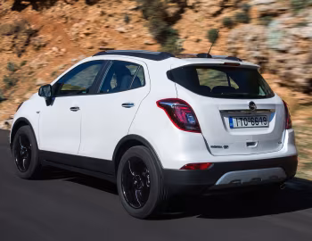 Opel Mokka X "Color Innovation" '2016–19