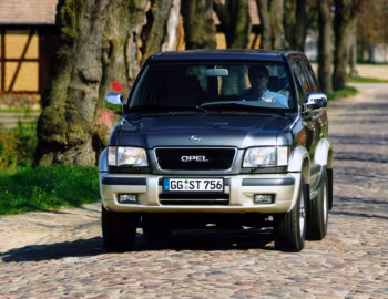 Opel Monterey 3.5 V6 24V Limited '07.1998–08.1999