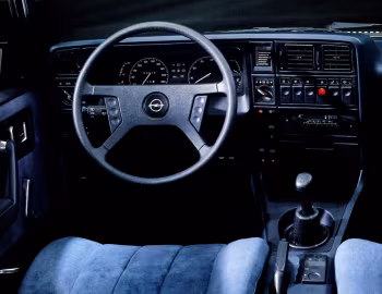 Торпедо Opel Monza (A2) '1982–08.1986