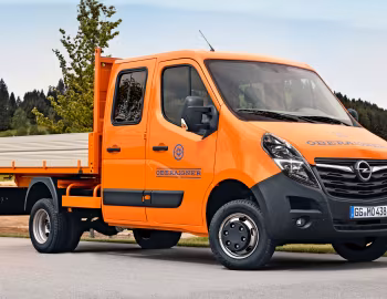 Opel Movano 4×4 Double Cab chassis with tipper body '2019–21