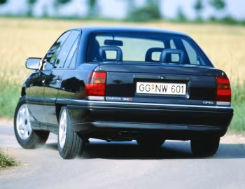 Opel Omega (A) '1990–94