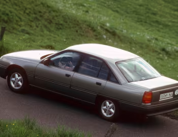 Opel Omega CD (A) '1986–90