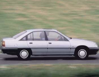 Opel Omega LS (A) '1986–90