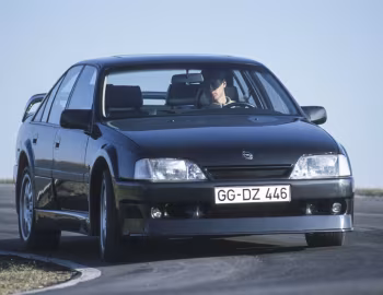Opel Omega 3000 Evolution 500 (A) '03.1991–07.1992