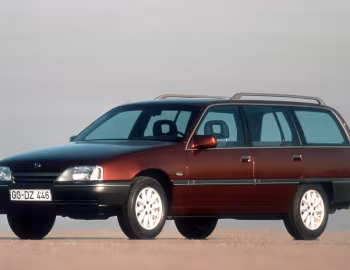 Opel Omega 2.0i Caravan "Club" (A) '1989–90