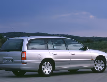 Opel Omega Caravan (B2) '1999–2003