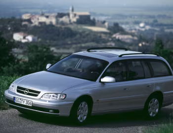 Opel Omega Caravan (B2) '1999–2003