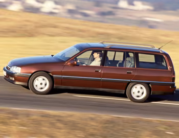 Opel Omega Caravan (A) '1990–94