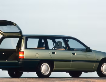 Opel Omega 2.3 TD GL Caravan '1986–90