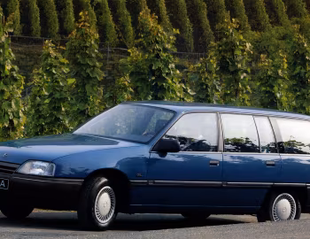 Opel Omega GL Caravan (A) '09.1986–90