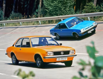 Opel Manta Deluxe, Opel Ascona 1.6 S Automatic