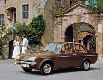 Vauxhall Chevette 2-door Saloon [EU-spec] '06.1976–08.1983