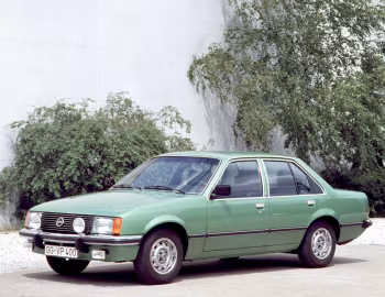 Opel Rekord 4-door Sedan (E1) '1977–82