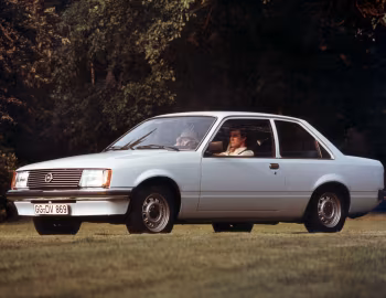 Opel Rekord 2-door Sedan (E1) '1977–82