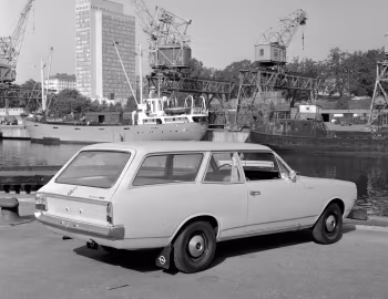 Opel Rekord 1700 S 2-door Caravan '1966–71