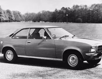 Opel Rekord Coupe [UK-spec] (D) '1972–77