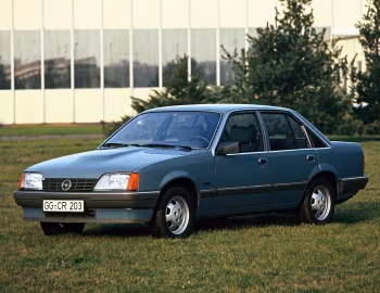 Opel Rekord Diesel Luxus [Worldwide] (E2) '10.1982–10.1984