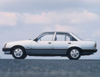 Opel Rekord GL [Worldwide] (E2) '1984–06.1986