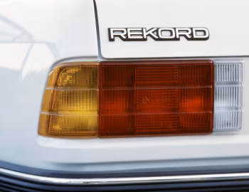 Opel Rekord Sedan [Worldwide] (E2) '10.1982–86