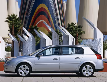 Opel Signum 3.0 DTI [Worldwide] '02.2003–03.2004