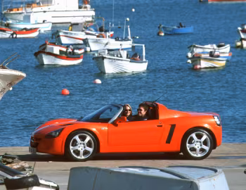 Opel Speedster '09.2000–03