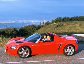 Opel Speedster '09.2000–03