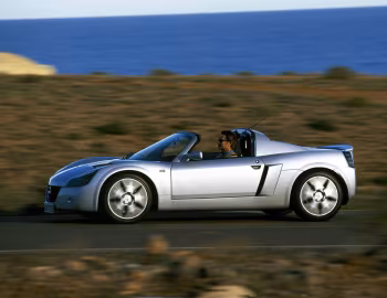 Opel Speedster Turbo '09.2003–07.2005