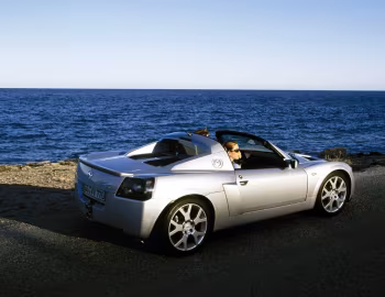 Opel Speedster Turbo '09.2003–07.2005