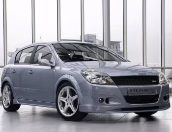 Steinmetz Opel Astra Hatchback (H) '2004