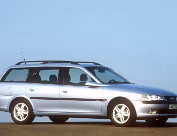 Opel Vectra 2.5 V6 CD Caravan (B) '11.1996–11.1998