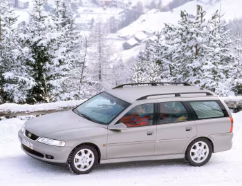 Opel Vectra Caravan (B) '1999–2002