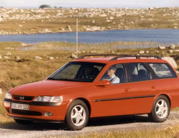 Opel Vectra 2.0 16V CD Caravan (B) '11.1996–11.1998