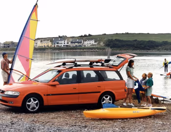Opel Vectra 2.0 16V CD Caravan (B) '11.1996–11.1998
