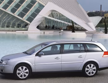 Opel Vectra Caravan (C) '2003–05