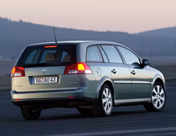 Opel Vectra 3.0 V6 CDTI Caravan (C) '2003–05