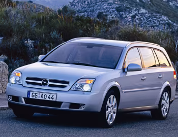 Opel Vectra Caravan (C) '2003–05