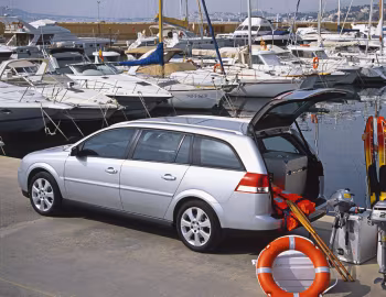 Opel Vectra Caravan (C) '2003–05