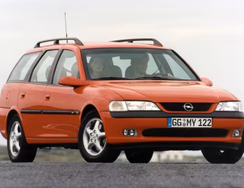 Opel Vectra 2.0 16V CD Caravan (B) '11.1996–11.1998