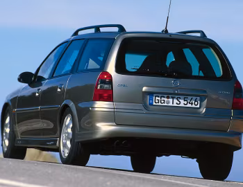 Opel Vectra Caravan (B) '1999–2002